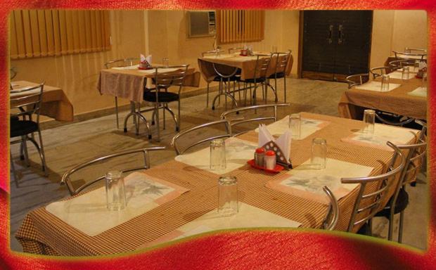Hotel Mid East Haridaspur 외부 사진